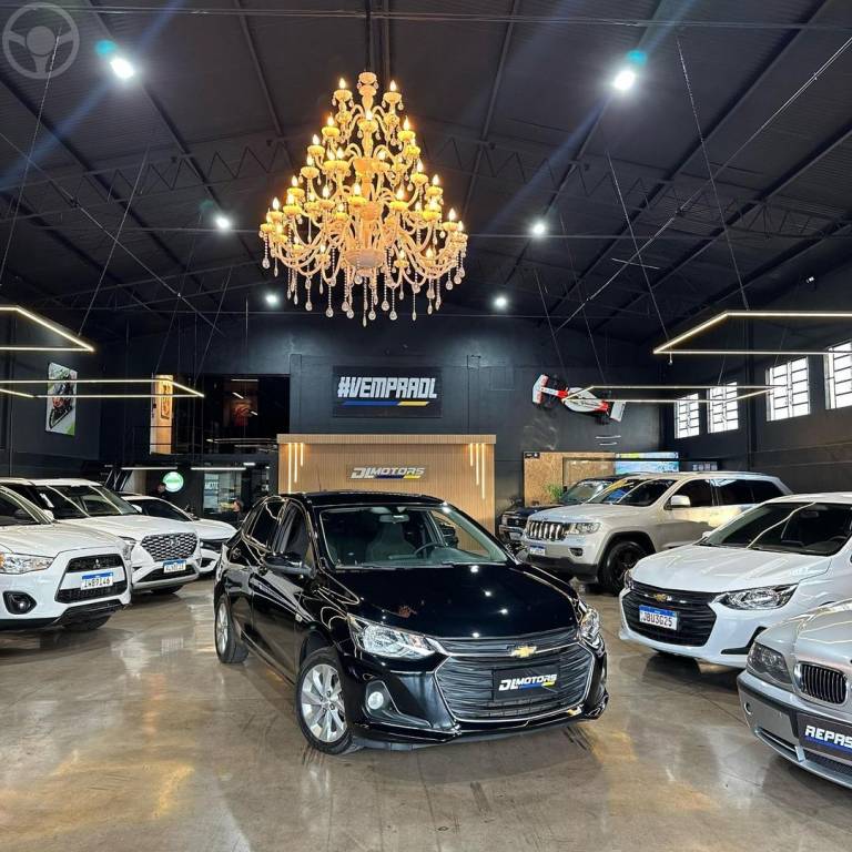 CHEVROLET - ONIX - 2020/2020 - PRETA - R$ 69.800,00