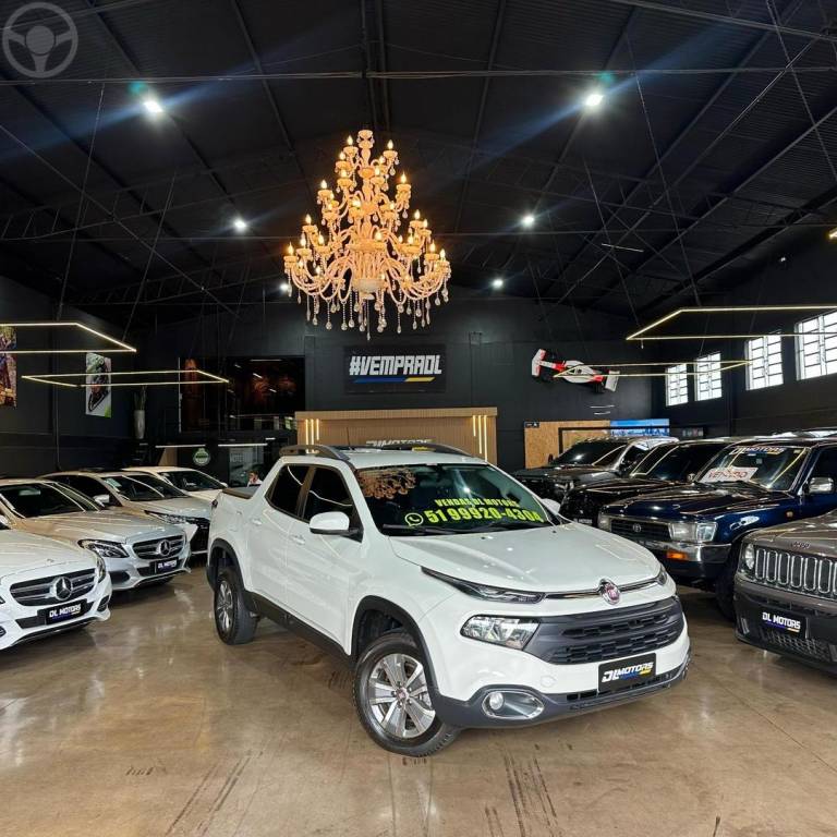 FIAT - TORO 2.4 16V FLEX FREEDOM AUTOMATICO - 2018/2019 - BRANCA - R$ 99.800,00