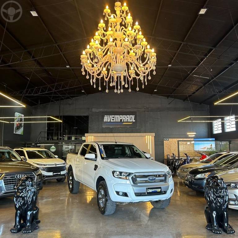 FORD - RANGER 2.2 TD XLS CD 4X4 DIESEL 4P AUTOMATICA - 2018/2019 - BRANCA - R$ 139.800,00