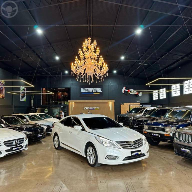 HYUNDAI - AZERA - 2013/2014 - BRANCA - R$ 79.800,00
